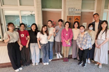 南大國文系深化數位語文教學 AI協作成果呈現創作新方向