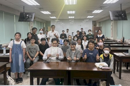 南大國文系推動硬筆書法教育 書藝傳承深化人文素養