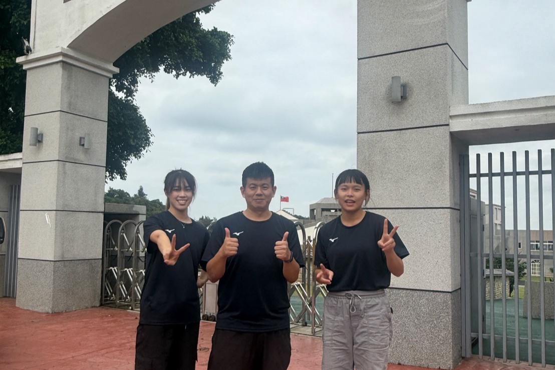 南大許柏仁率領兩位師資生李宜庭與黃采玟,前往馬祖參與「第二屆連江縣融合適應體育運動會」