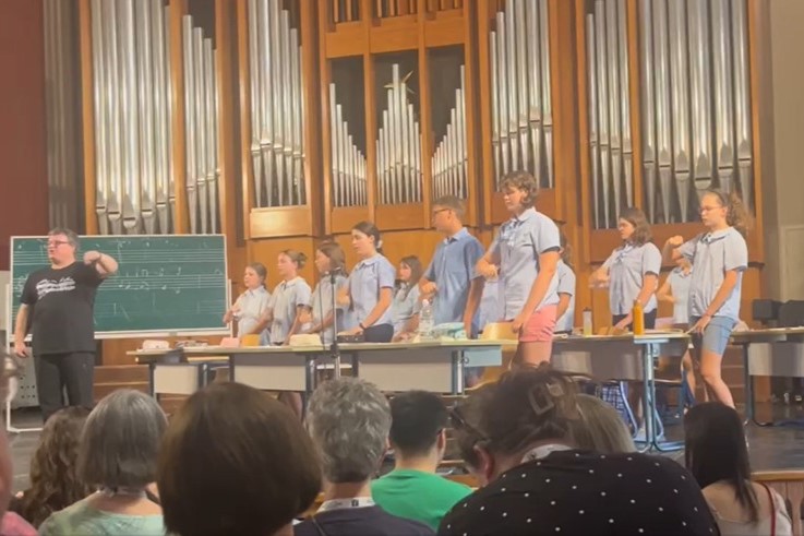 實地觀摩柯大宜音樂小學(Kodály School)