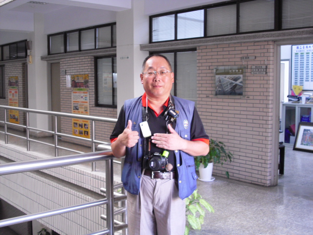 謝南大˙吐詩頌˙讚營歌 – 蕭博元校友專訪(2009.12.24)