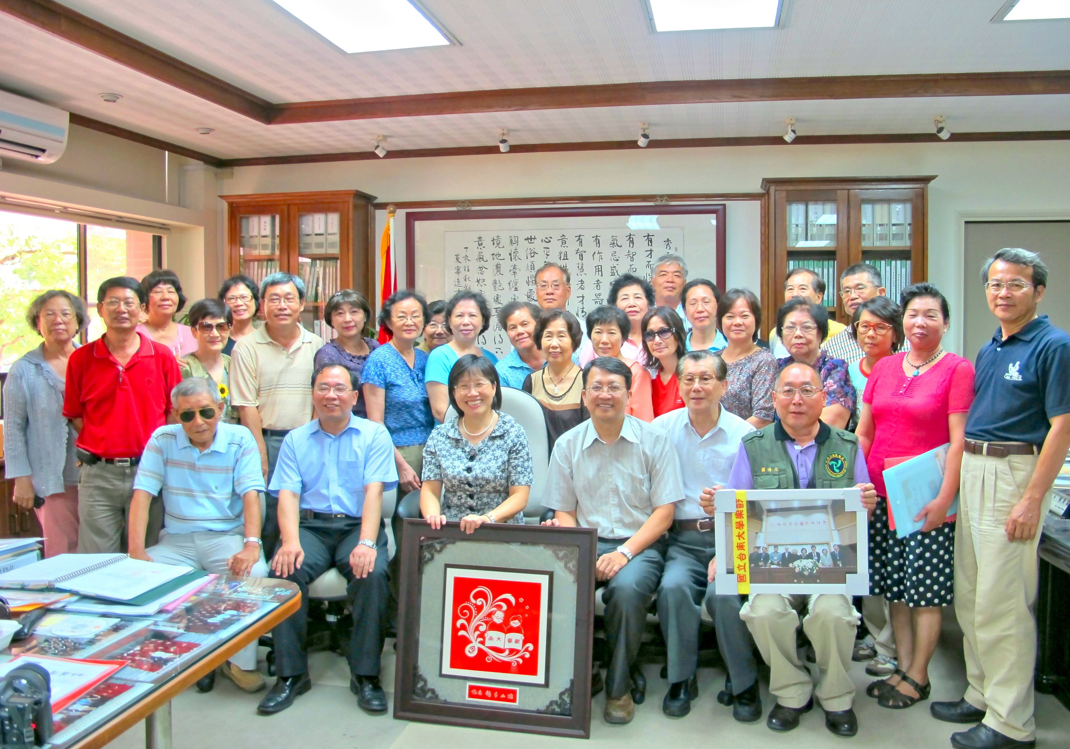 活到老 學到老 終身學習最佳典範(2012.7.3)