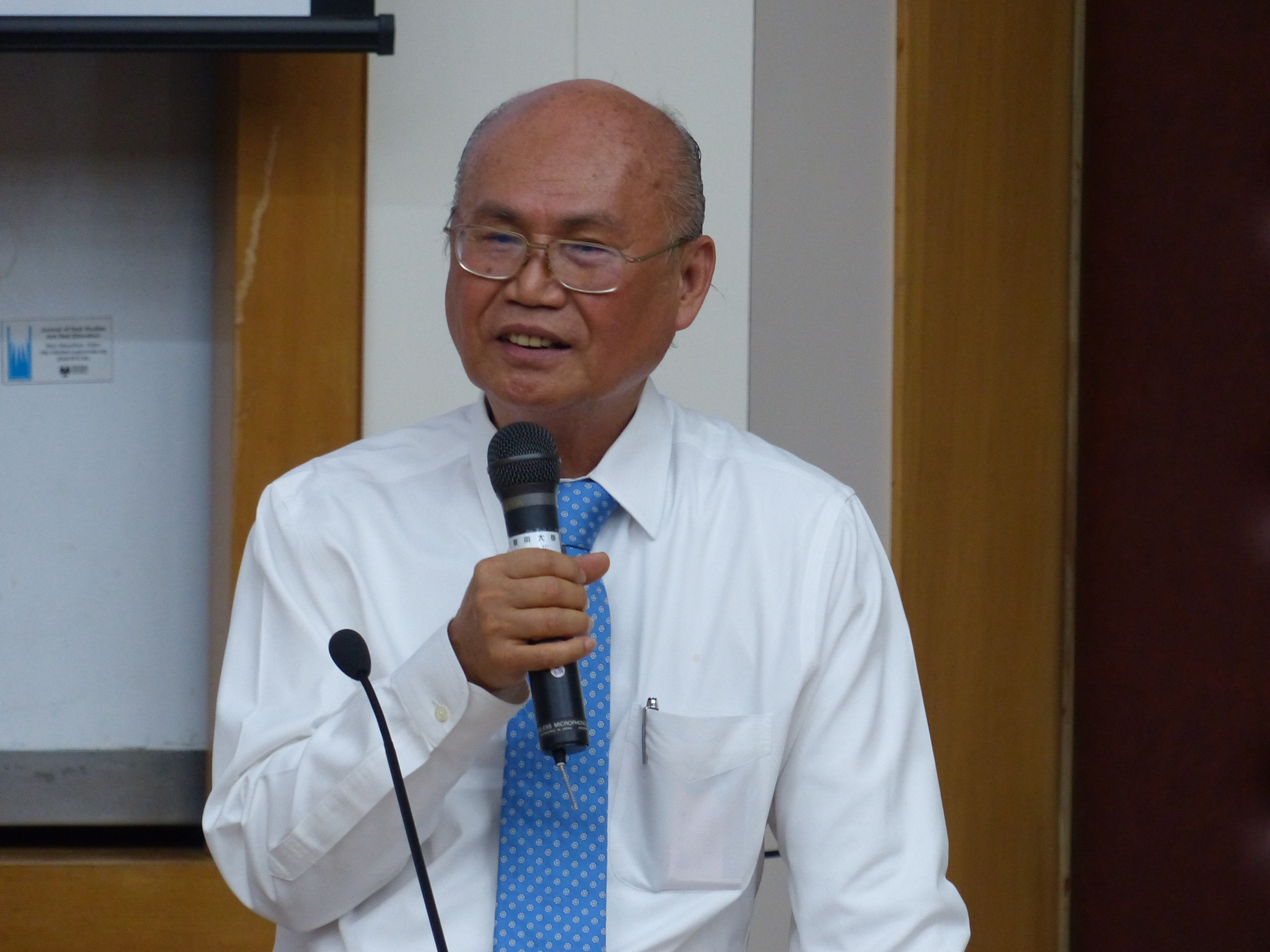 南大傑出校友李茂盛董事長回母校   與學弟妹暢談人生故事(2014.5.28)