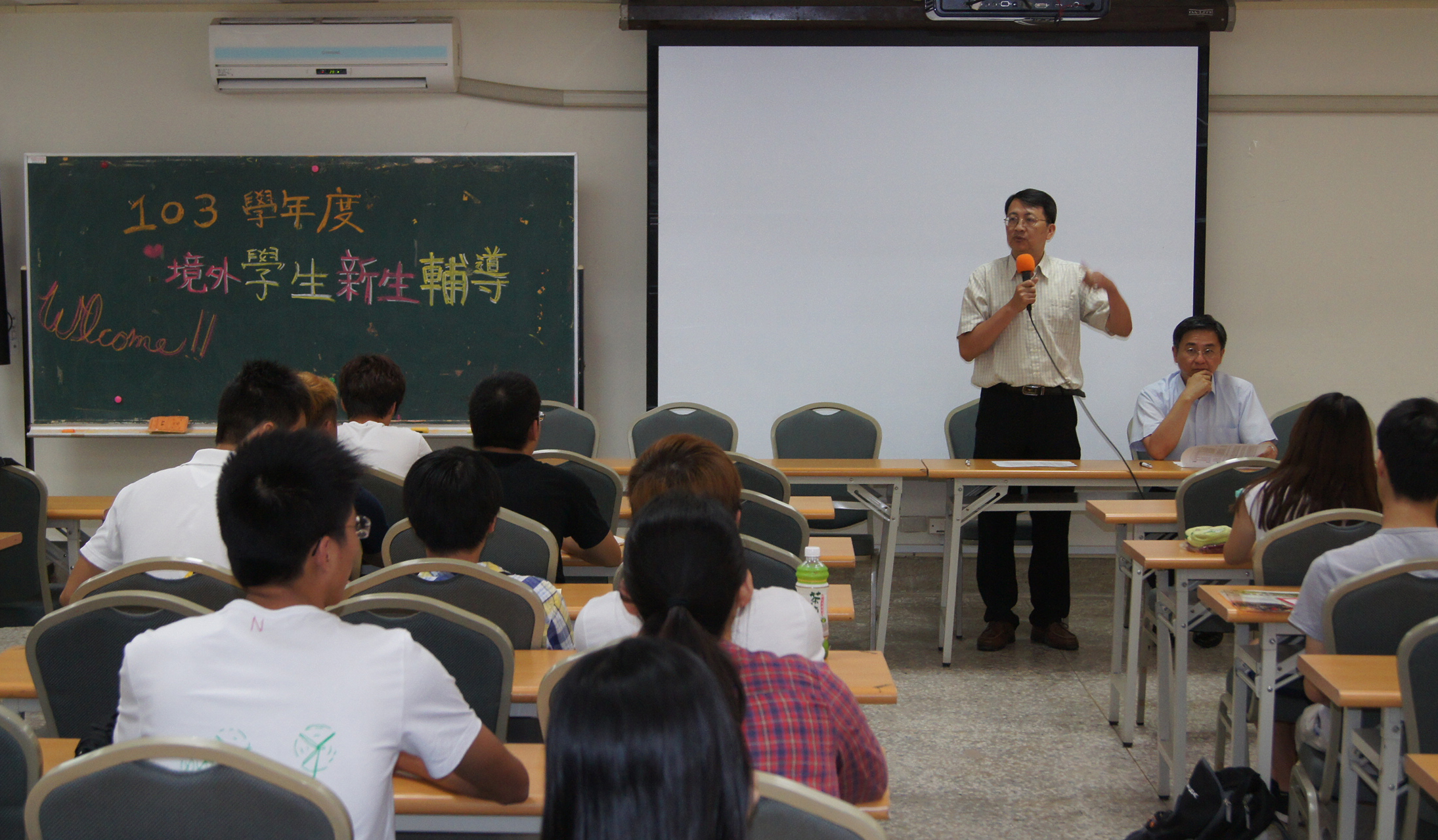 南大國際村，新生相見歡(2014.9.16)