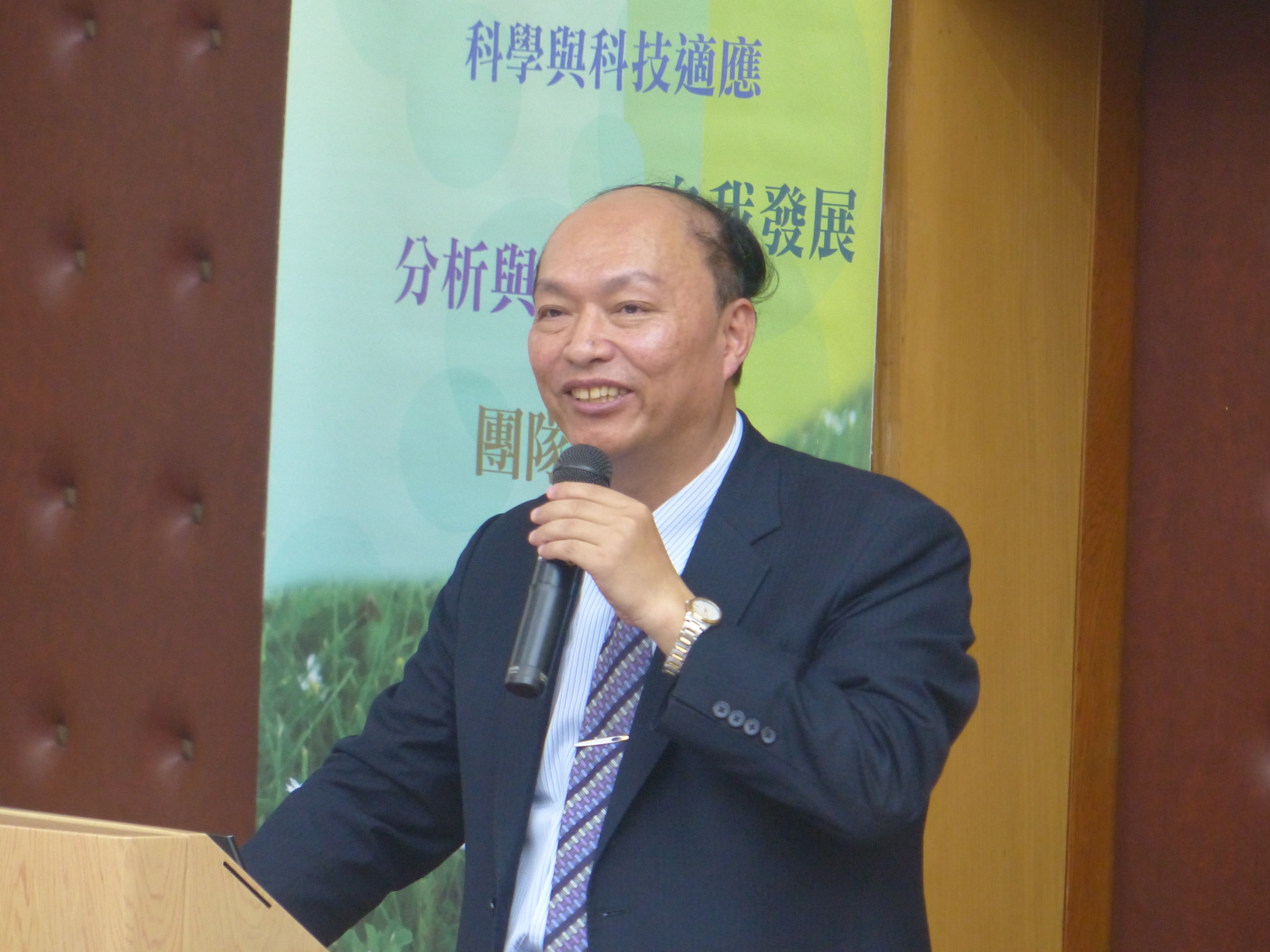 南大博雅教育講座邀臺北商業大學張瑞雄校長談「品格定人生」(2015.10.20)