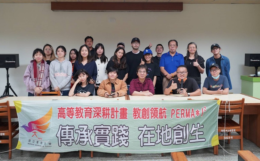 傳統相片沖洗體驗  南大師生與灣裡商圈共同紀錄地方特色
