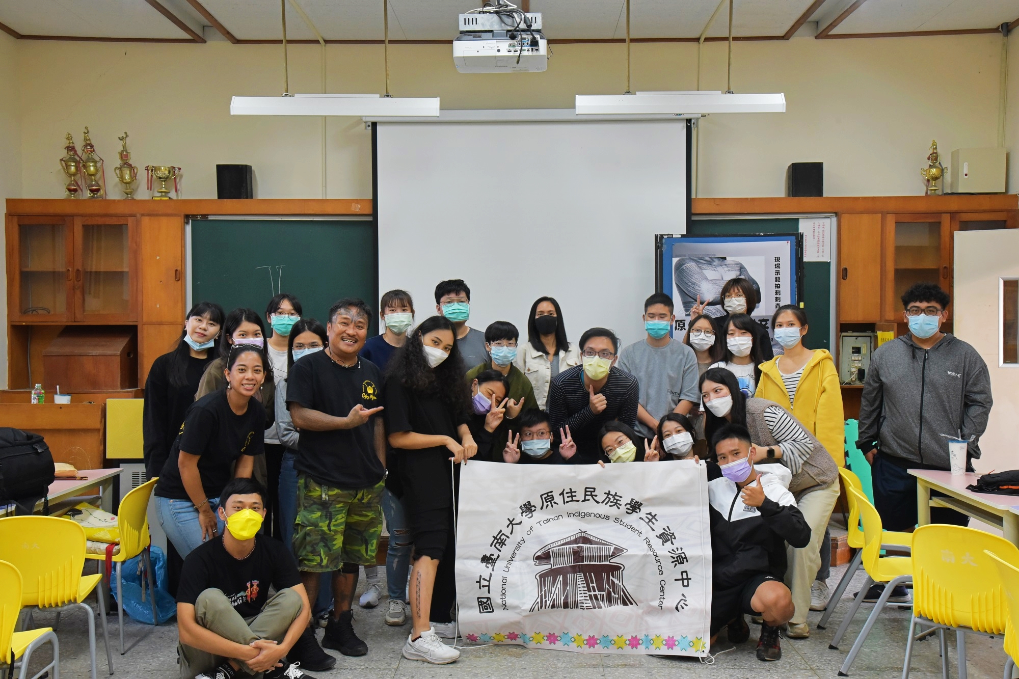 南大原住民族文化講座「排灣族與南島語族拍刺文化」